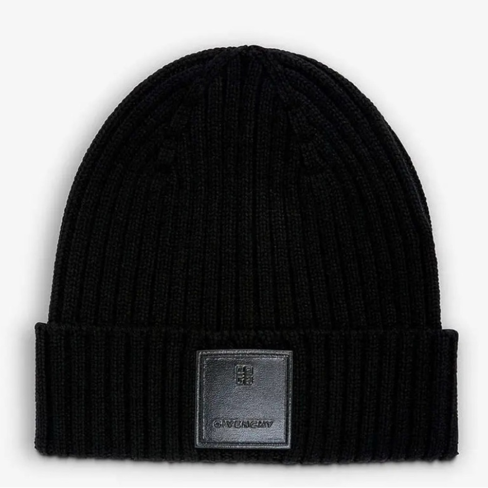 NEW Givenchy GIVENCHY Logo-Patch Knit Beanie $360 100% WOOL. BLACK